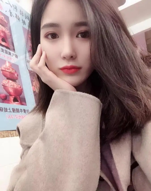 谢玲的第一张照片--渭南相亲服务中心