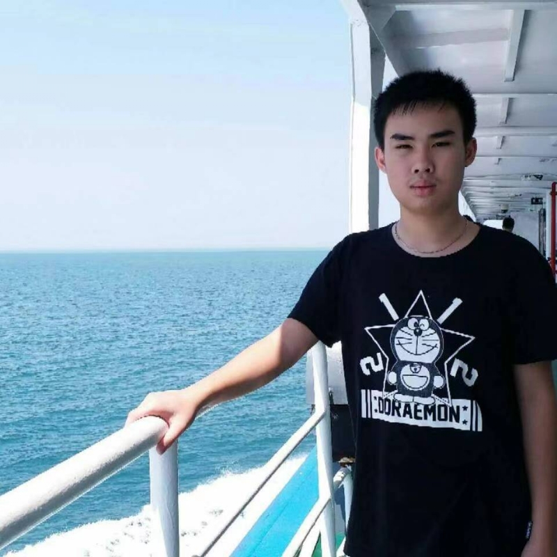 小绅士的第二张照片--渭南相亲服务中心