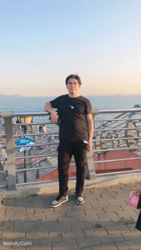 陆迅的第二张照片--渭南相亲服务中心