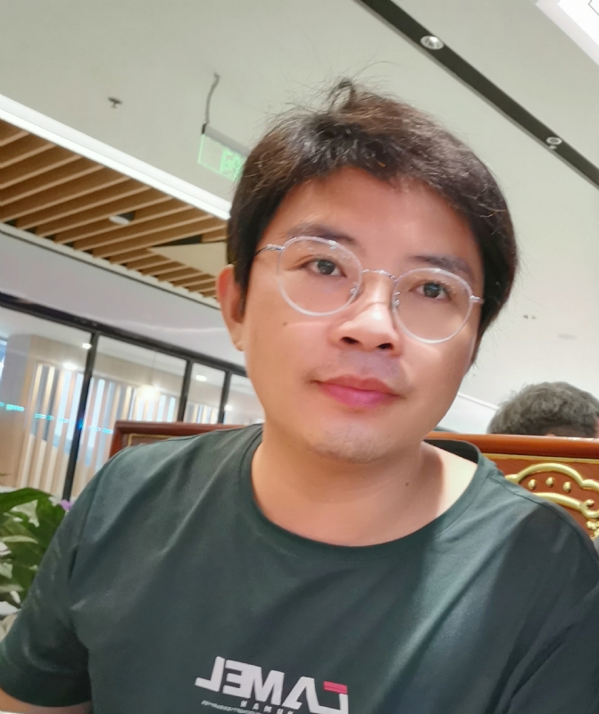 陆迅的第三张照片--渭南相亲服务中心