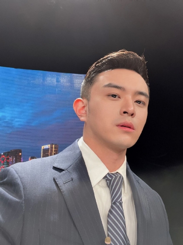 韩哥的第二张照片--渭南相亲服务中心