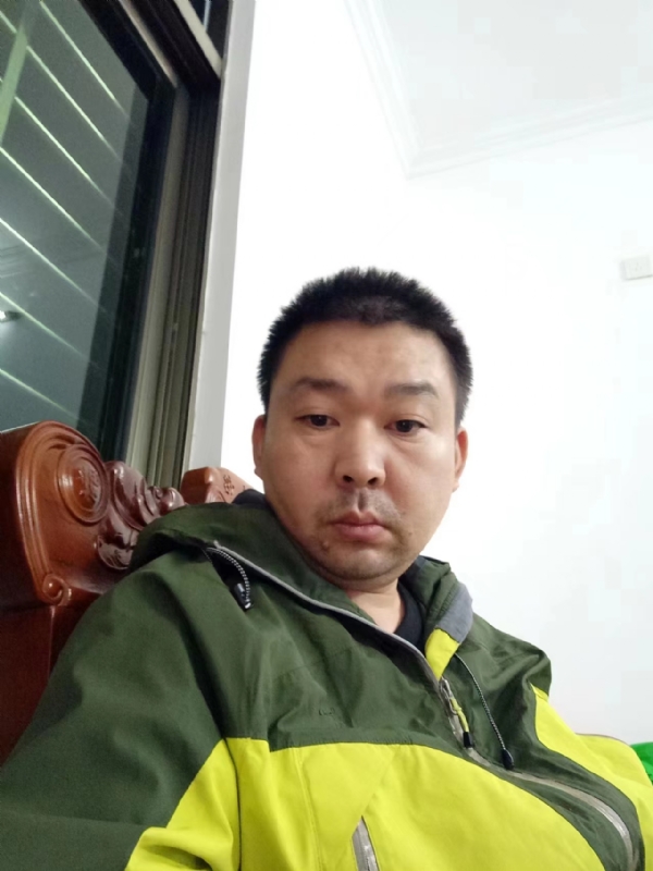 阿汤的第一张照片--渭南相亲服务中心