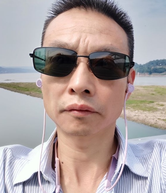 猪哥哥的第二张照片--渭南相亲服务中心