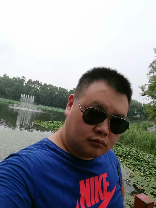 石头的第一张照片--渭南相亲服务中心