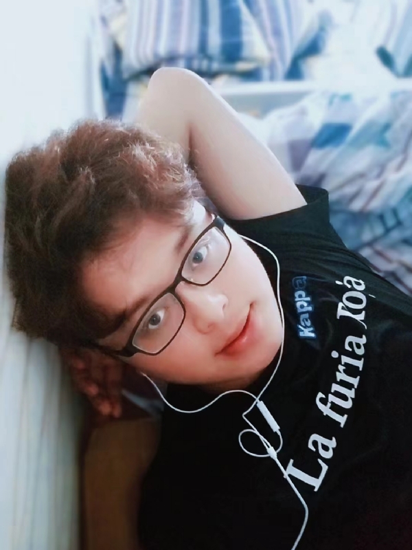 默铭芷的第一张照片--渭南相亲服务中心