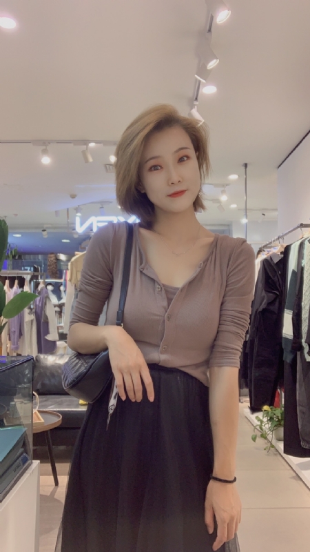 大婷子的第一张照片--渭南相亲服务中心