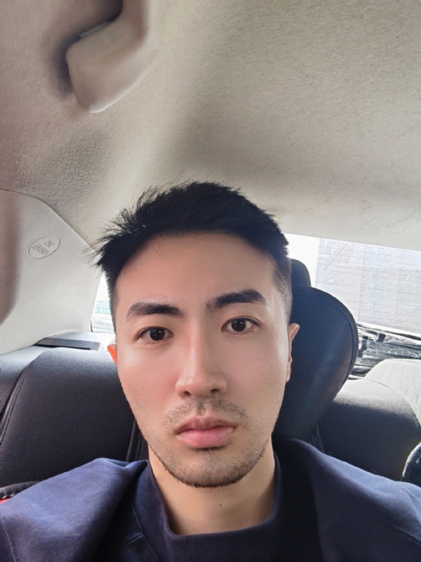 银角大王的第一张照片--渭南相亲服务中心
