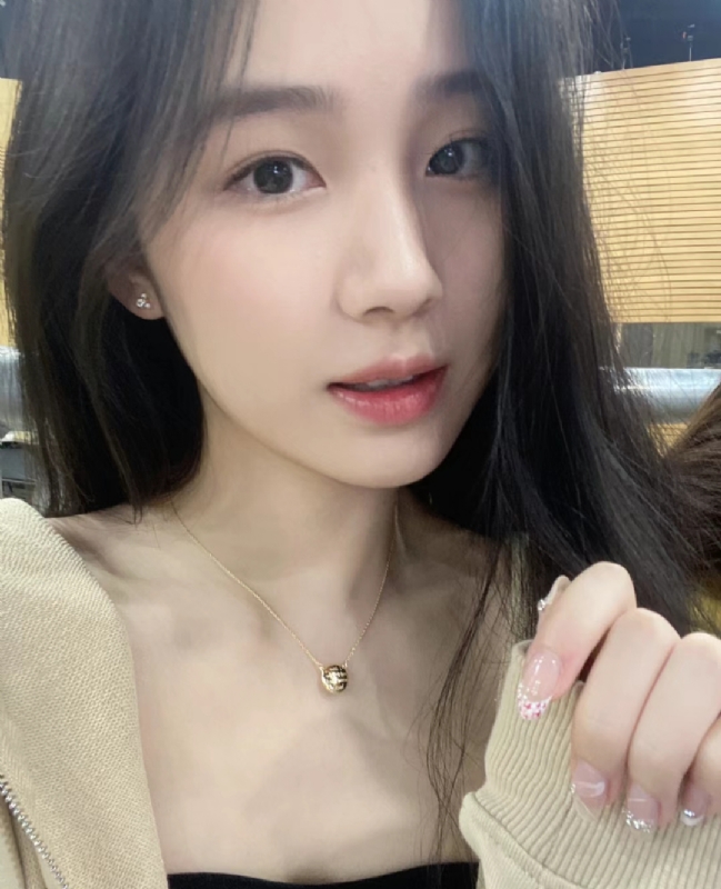 琪琪的第一张照片--渭南相亲服务中心