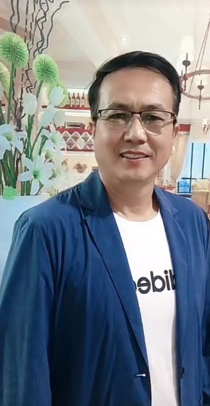 沈先生的第一张照片--渭南相亲服务中心