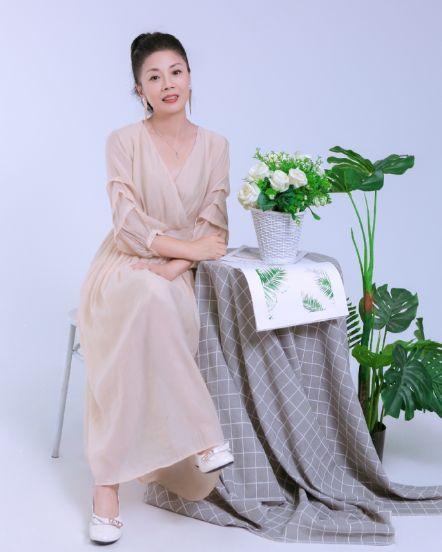 Anna的第一张照片--渭南相亲服务中心
