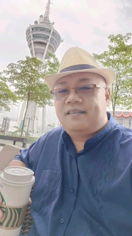 Chun786的第一张照片--渭南相亲服务中心