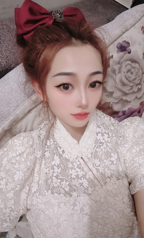 有缘千里来相会的第一张照片--渭南相亲服务中心