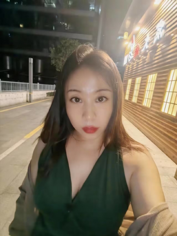 叶子青青的第三张照片--渭南相亲服务中心