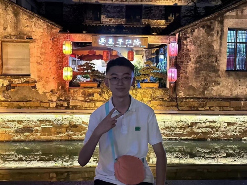 李四的第一张照片--渭南相亲服务中心