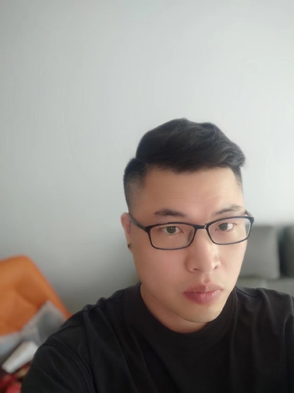 Vincent的第三张照片--渭南相亲服务中心