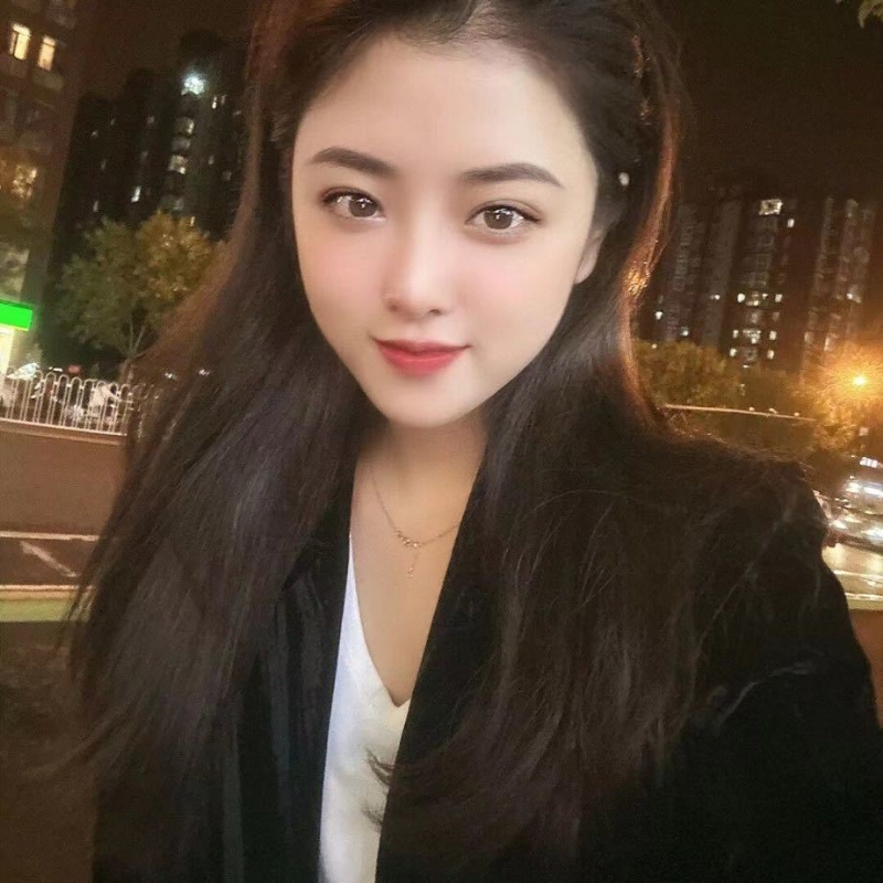 爱笑的女孩的第三张照片--渭南相亲服务中心