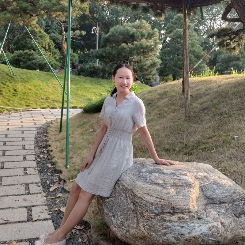 欣欣向荣的第一张照片--渭南相亲服务中心