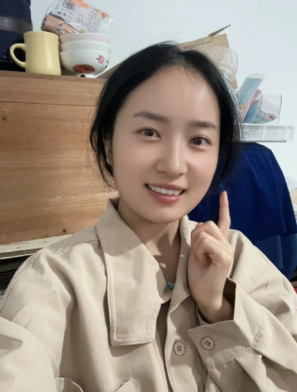 多喝热水的第一张照片--渭南相亲服务中心