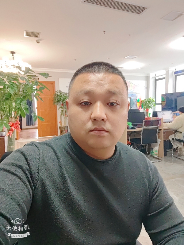 爱吃桃子的熊的第一张照片--渭南相亲服务中心