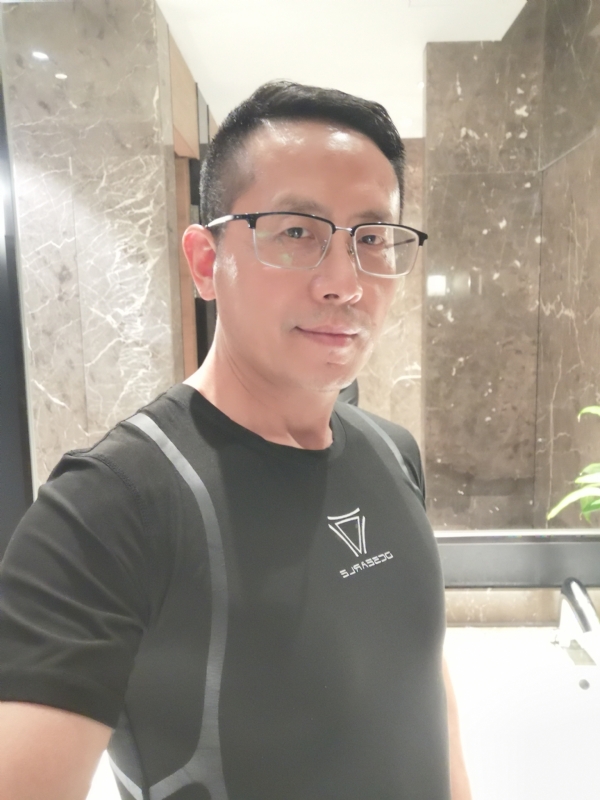 燕青的第一张照片--渭南相亲服务中心
