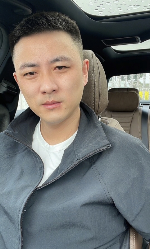 惊弢亥琅的第一张照片--渭南相亲服务中心