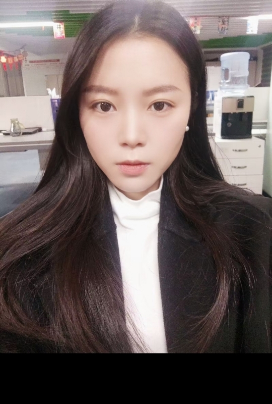 小月半的第一张照片--渭南相亲服务中心