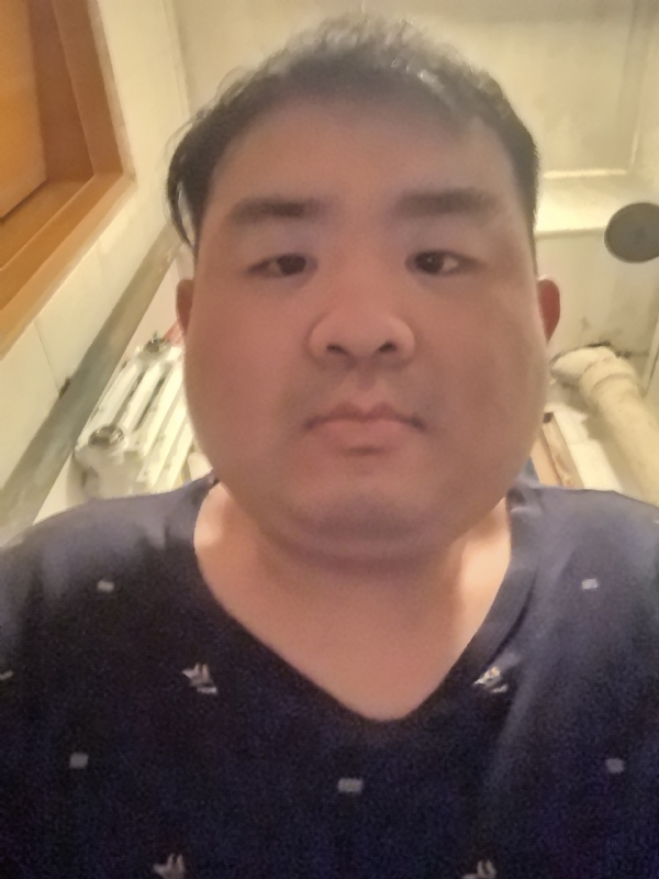 哈哈的第三张照片--渭南相亲服务中心