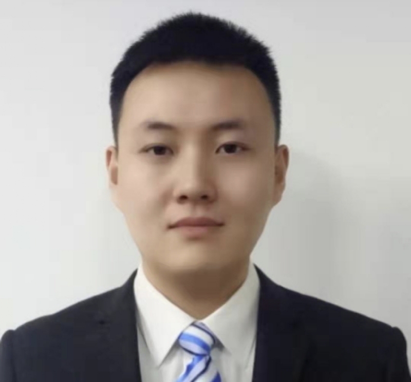 英俊潇洒的第一张照片--渭南相亲服务中心