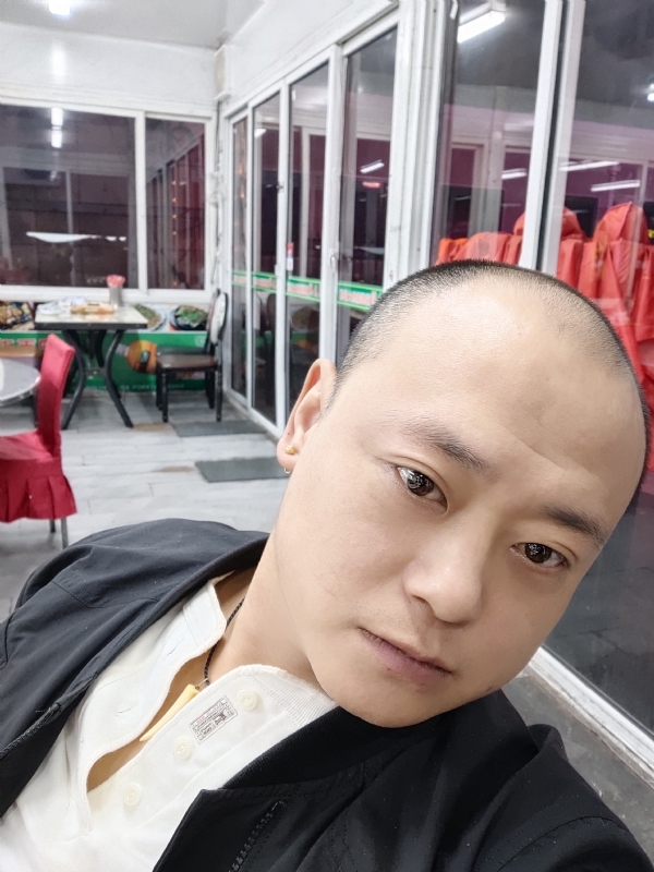 大连相亲的第一张照片--渭南相亲服务中心