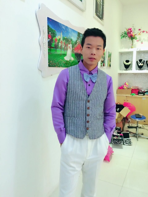 晚星的第一张照片--渭南相亲服务中心