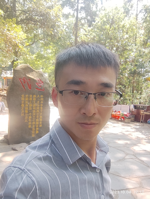 未来可期的第一张照片--渭南相亲服务中心