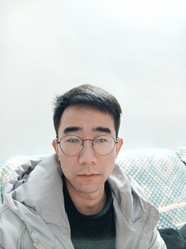 张先生的第一张照片--渭南相亲服务中心