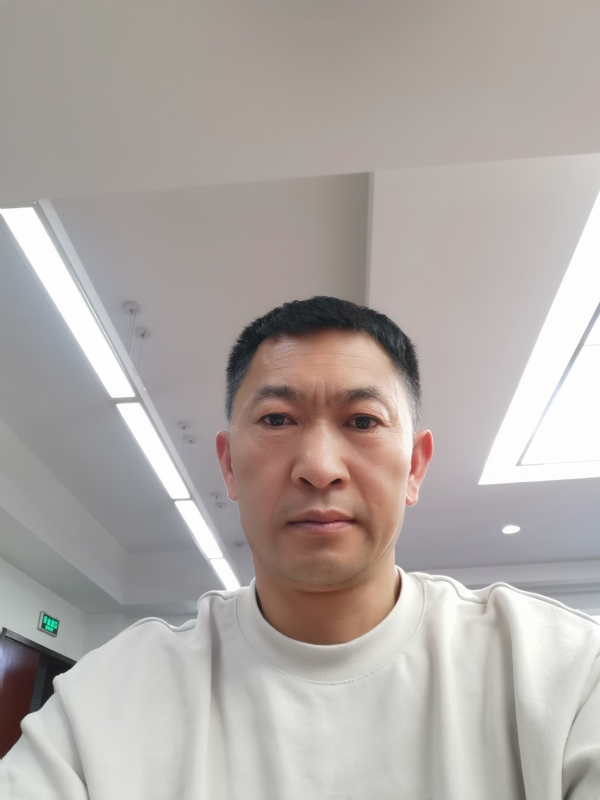知足常乐的第一张照片--渭南相亲服务中心