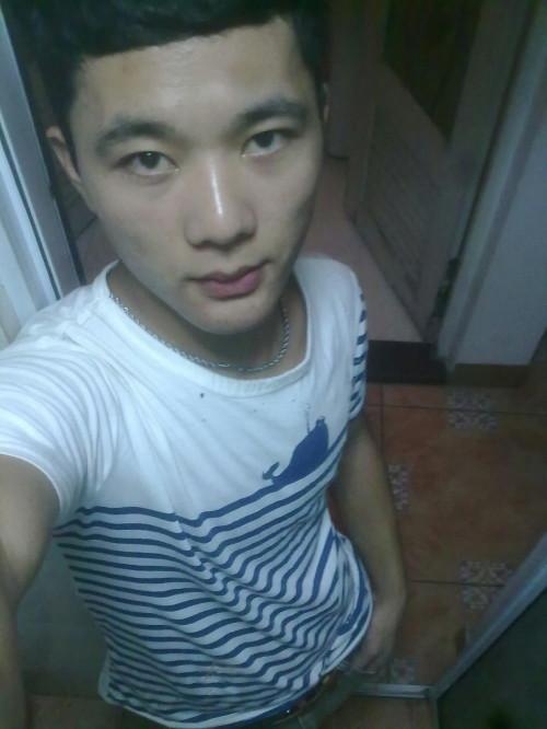 JJ的第三张照片--渭南相亲服务中心