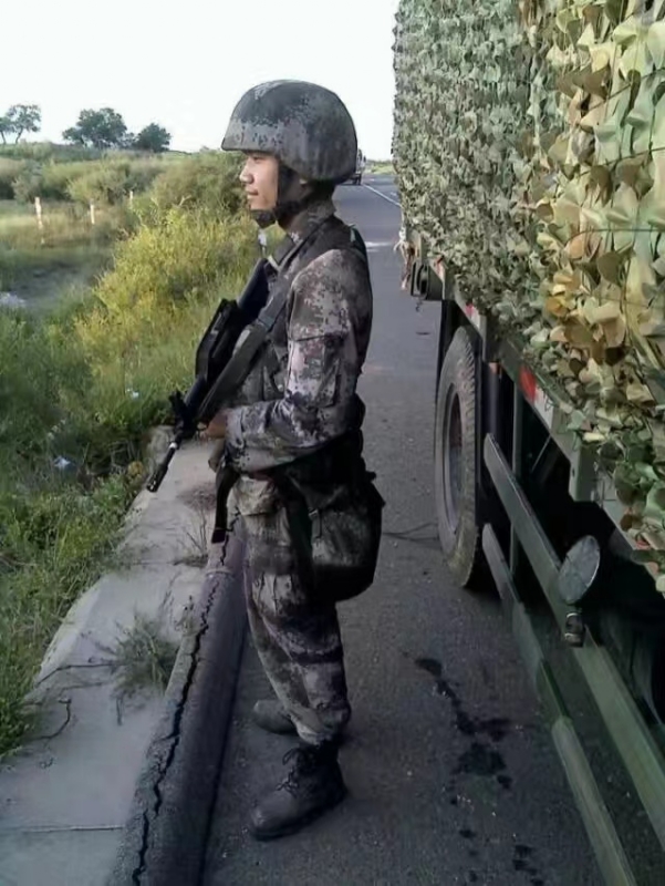搬砖中的第一张照片--渭南相亲服务中心