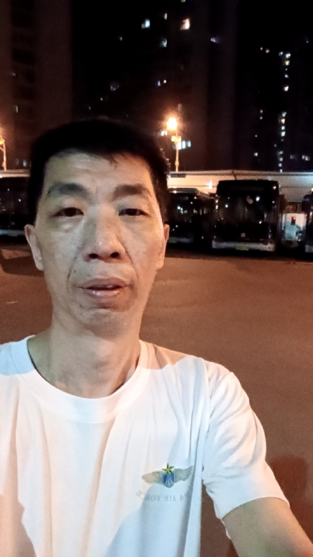 小丑的第一张照片--渭南相亲服务中心