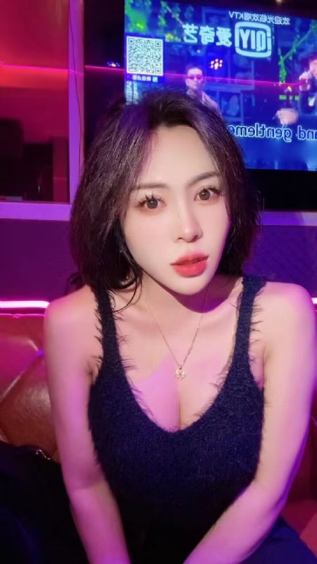 素素可月的第一张照片--渭南相亲服务中心