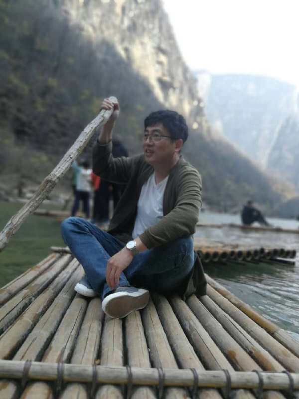风被吹走了的第一张照片--渭南相亲服务中心