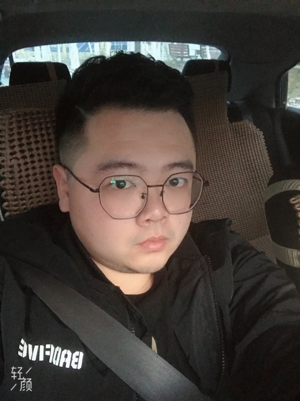 欢笑的第一张照片--渭南相亲服务中心