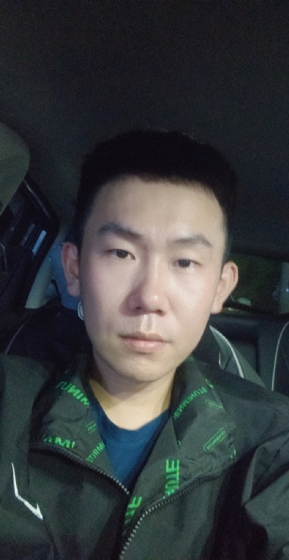 想结婚的小李的第一张照片--渭南相亲服务中心