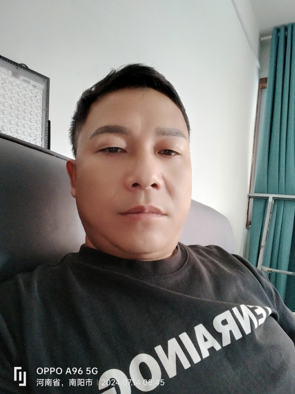楚辞的第一张照片--渭南相亲服务中心