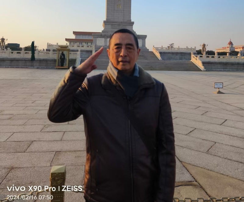 超爱英的第一张照片--渭南相亲服务中心