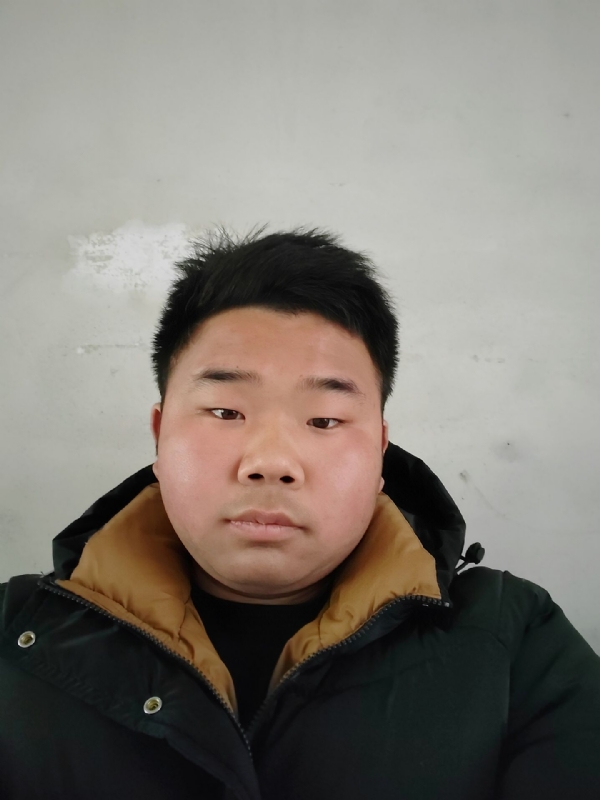 精神饱满的第四张照片--渭南相亲服务中心