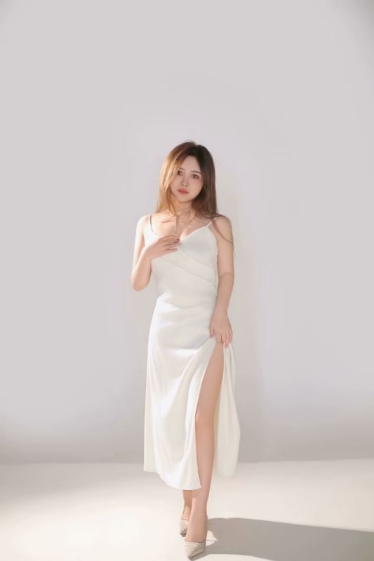 李淼的第三张照片--渭南相亲服务中心