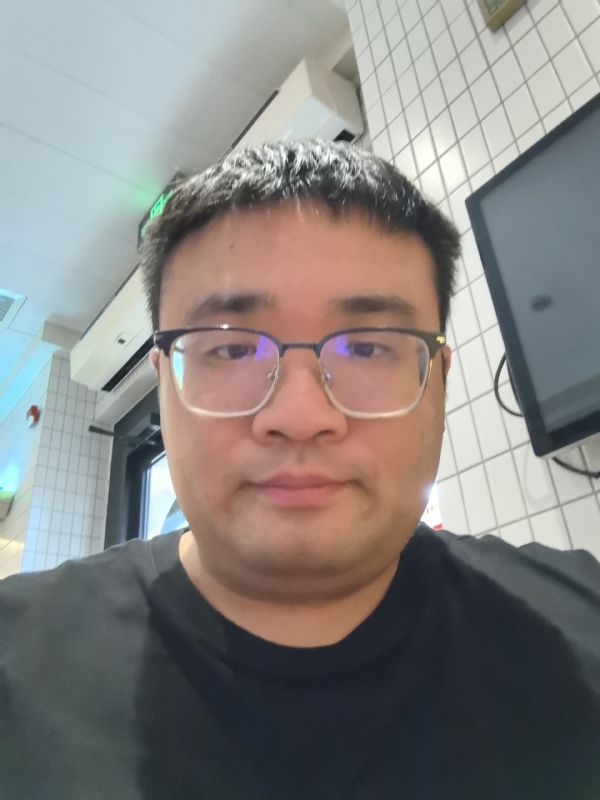 君临天下的第三张照片--渭南相亲服务中心