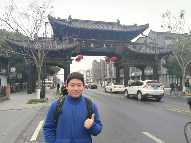 秋风秋雨的第一张照片--渭南相亲服务中心