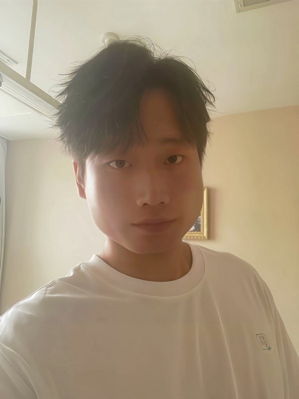 阿彤的第一张照片--渭南相亲服务中心