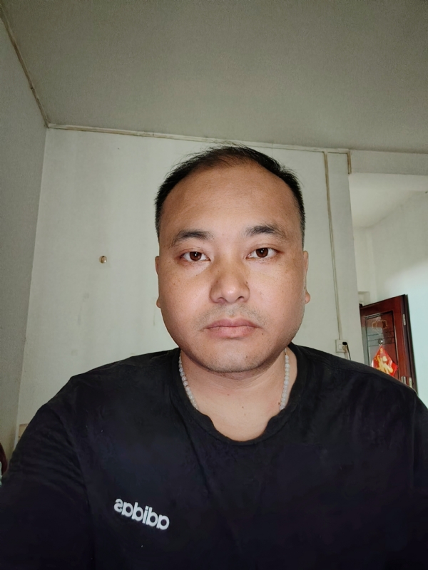 小蒋的第一张照片--渭南相亲服务中心