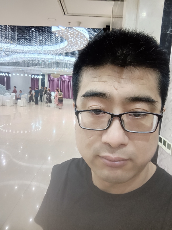 晴天的第三张照片--渭南相亲服务中心