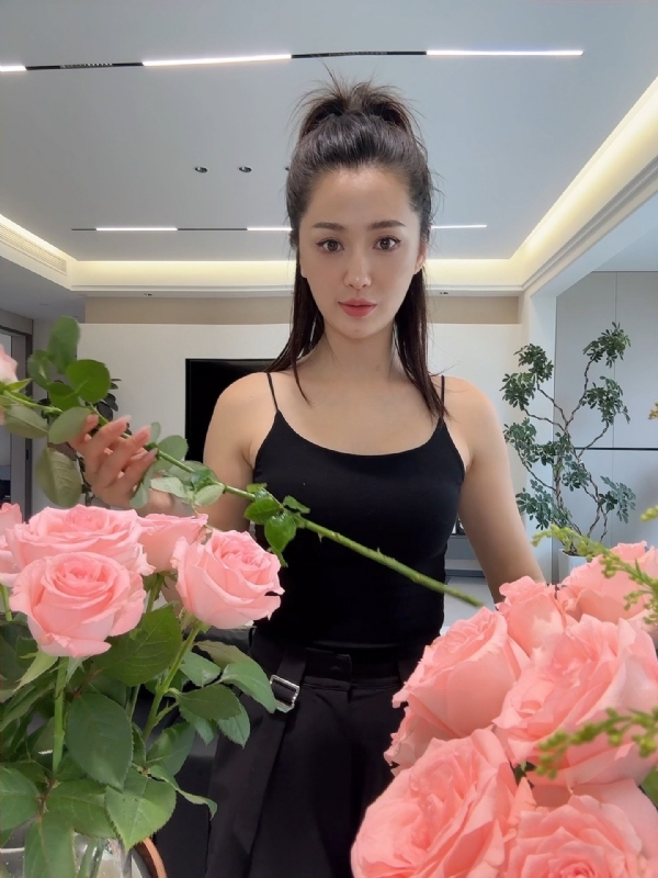 喜糖的第一张照片--渭南相亲服务中心